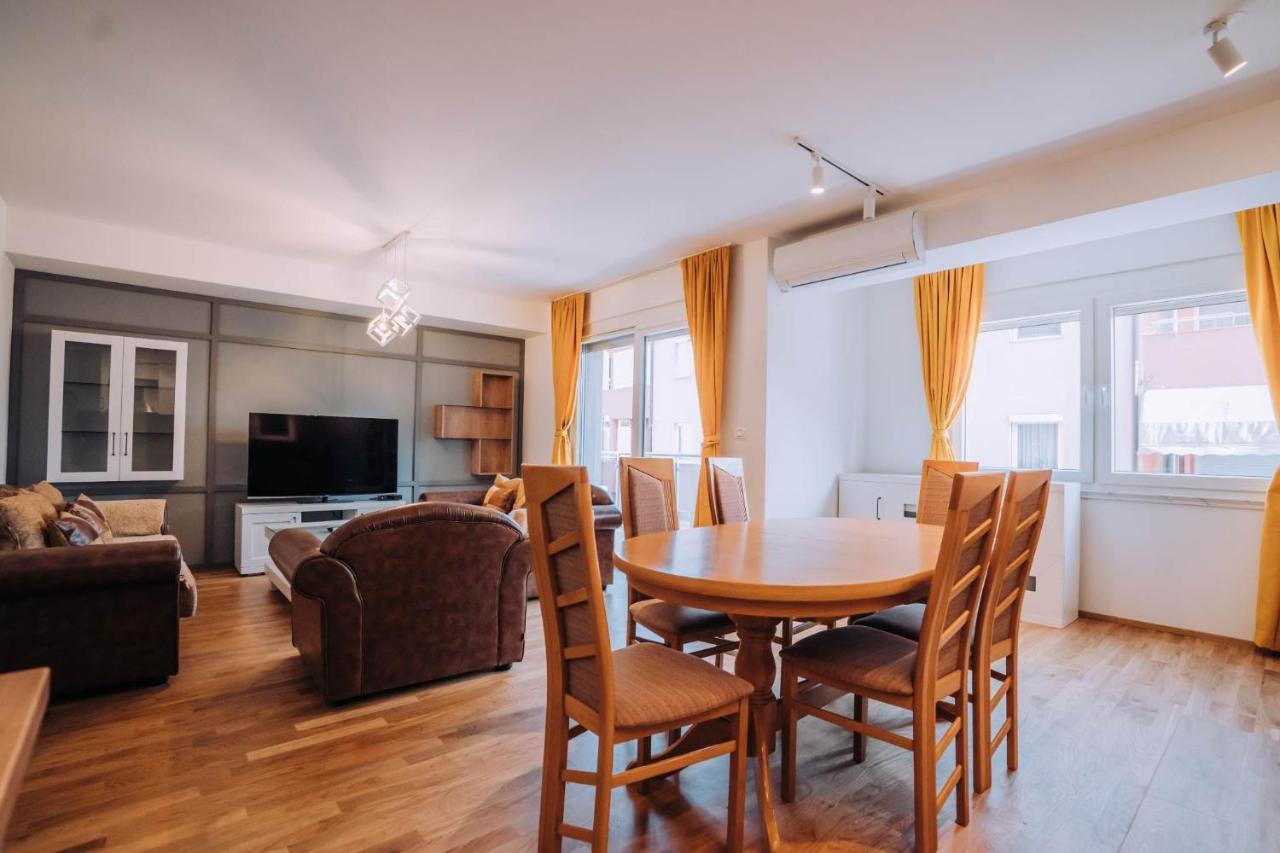 Darki Apartments 4 - Very Central 100 Square Meters,Two Bedrooms,Free Parking Ochryda Zewnętrze zdjęcie
