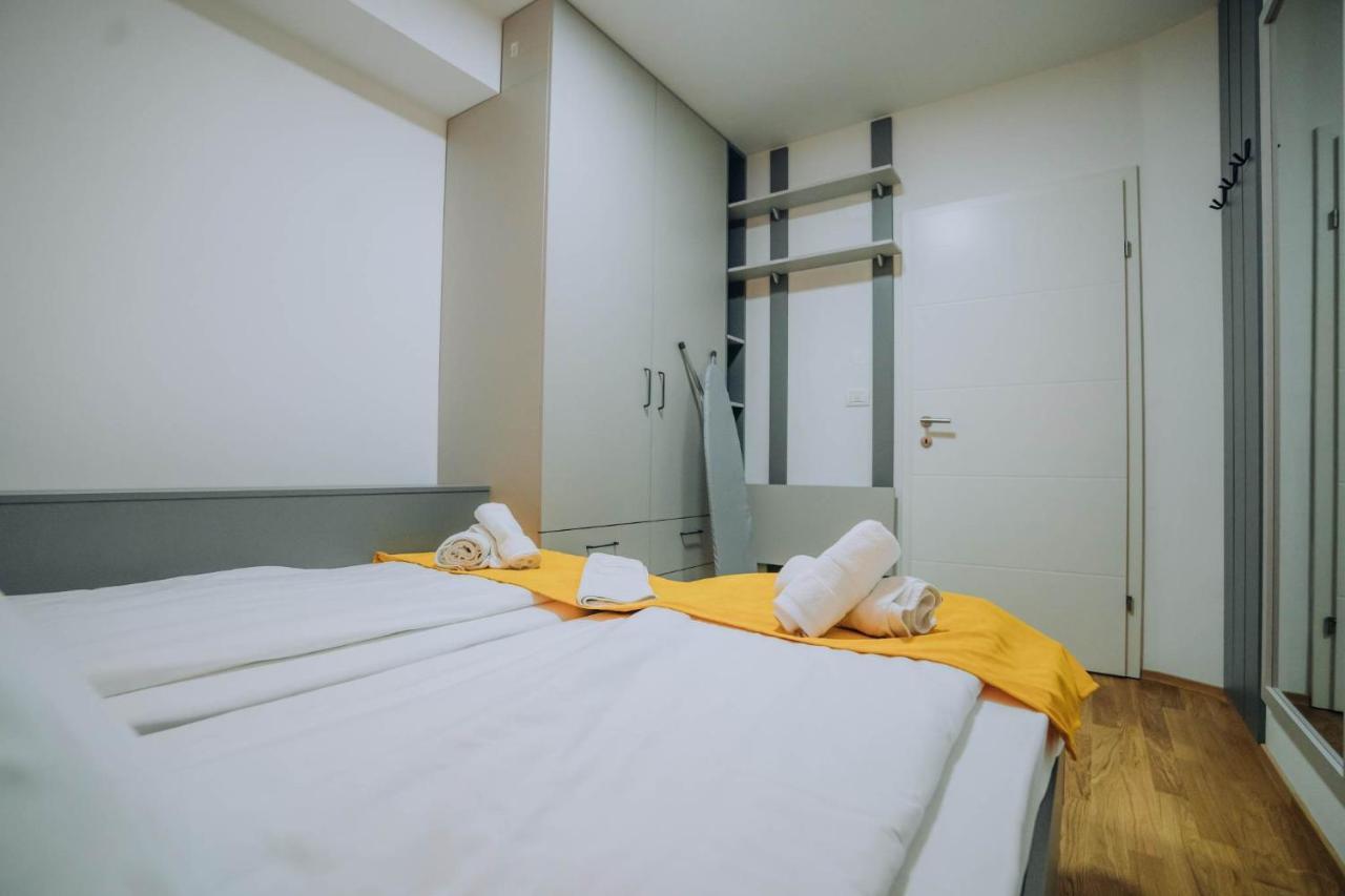 Darki Apartments 4 - Very Central 100 Square Meters,Two Bedrooms,Free Parking Ochryda Zewnętrze zdjęcie